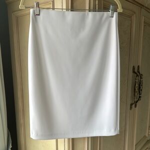 Elegant White Pencil Skirt